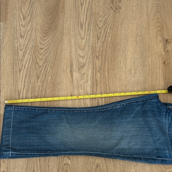 MOTHER The Outsider Hooked Dark Blue Cropped Jeans Size 32 - Picture 5 of 6